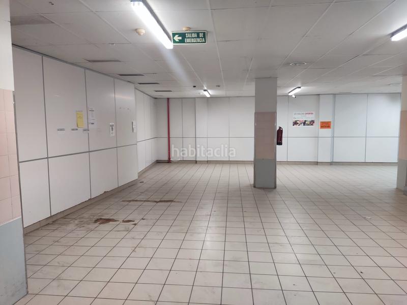 Foto f685d377-1ff8-4f2b-a7f4-314498139e4d. Lloguer local comercial a Móra d´Ebre