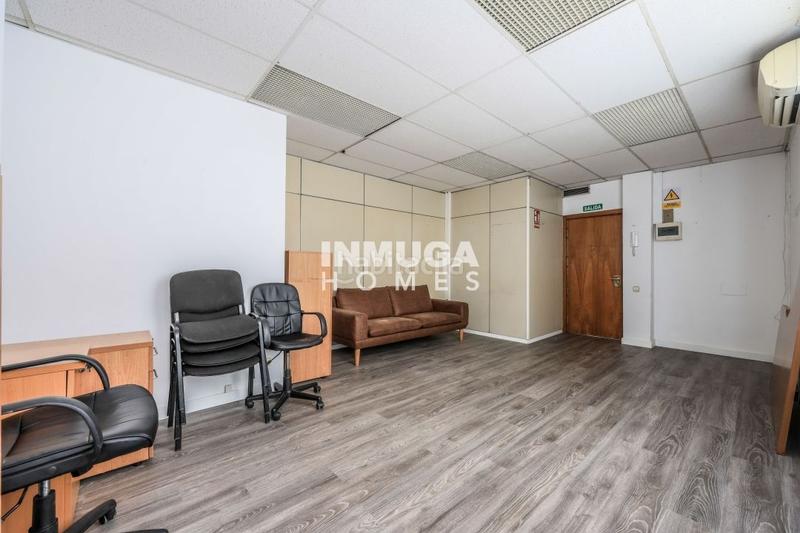 Foto cf9f3621-ee81-4598-ae26-9a06df3d6598. Oficina amb calefacció a Trafalgar Madrid