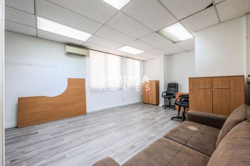 Foto eb43bf59-f4d2-47b2-bcaa-e6e2b70e99d5. Oficina amb calefacció a Trafalgar Madrid