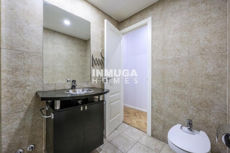 Foto 5f06cd53-4cc0-42a8-ba90-6456d0aa31a7. Alquiler piso calle víctor andrés belaunde en Hispanoamérica-Bernabéu Madrid