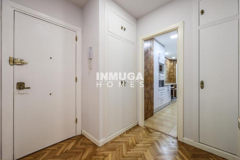 Foto 350271e7-e53a-4389-94fe-d52ddded1fe4. Rent flat with parking pool in Hispanoamérica-Bernabéu Madrid
