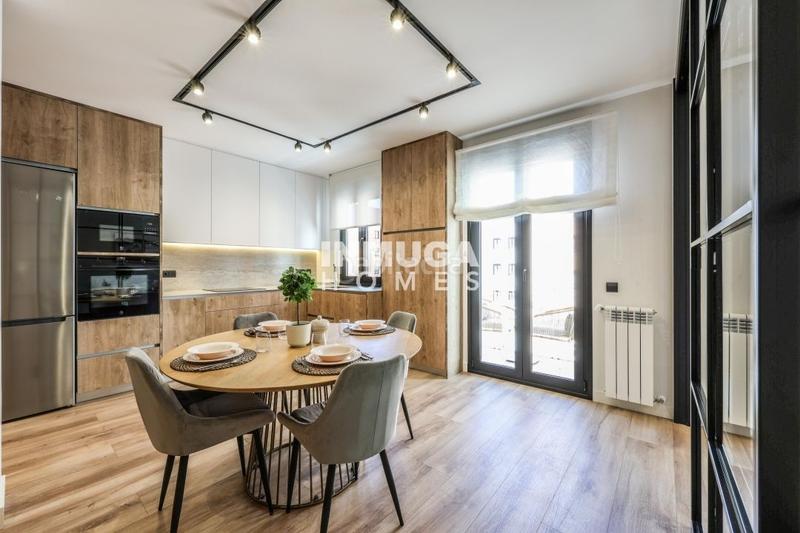 Foto 5a1d2f3c-7fc0-45ce-adb9-a82b628c63e0. Appartamento con riscaldamento parcheggio in Lista Madrid