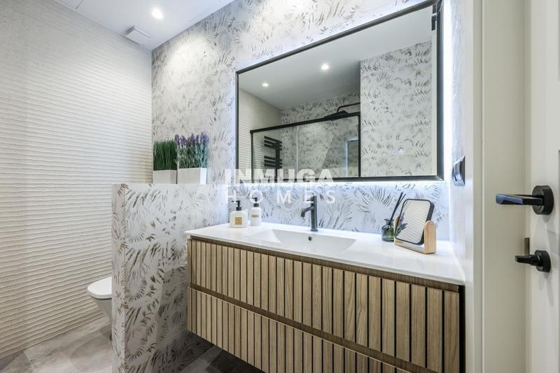 Foto cbb29b10-2c9f-4dd9-bf5d-6b74a532c5aa. Appartamento con riscaldamento parcheggio in Lista Madrid