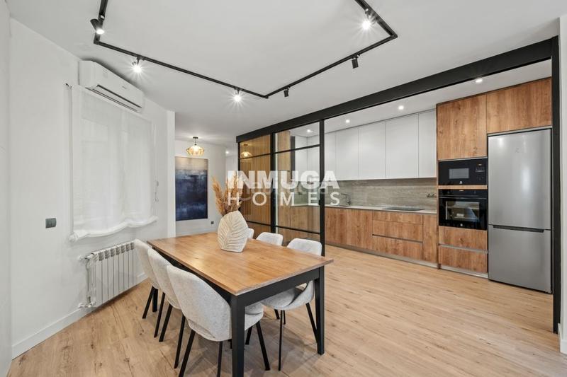 Foto c10f4eff-7661-4382-938a-f7a12ec78c79. Flat with heating parking in Delicias Madrid