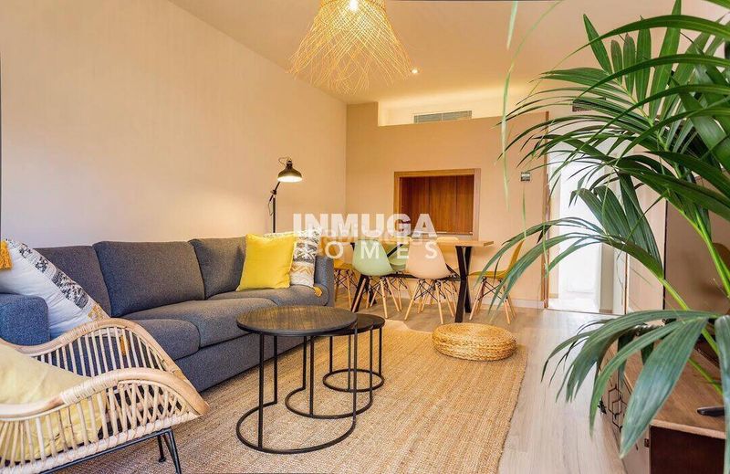 Foto ac30b7c6-7f2a-4683-97ec-3aba5468e7f6. Duplex in Berruguete Madrid