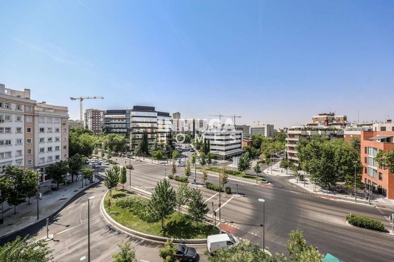 Foto bffdeb24-7cce-481c-be60-84190480c6dd. Pis a El Viso Madrid
