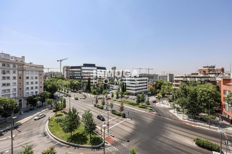 Foto dedfce70-cd06-419a-bb08-68bb2f102d54. Pis a El Viso Madrid