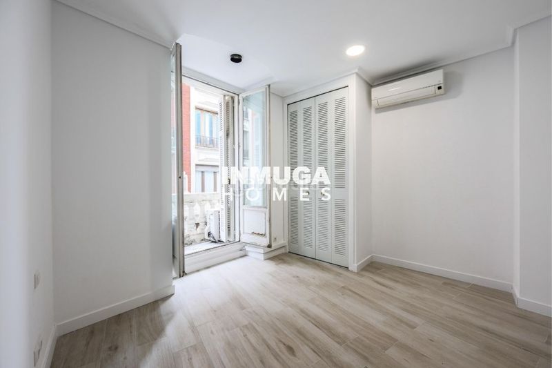 Foto e179e92d-914d-47f2-9f6e-c3d5260b5f3e. Rent flat with heating in Sol Madrid