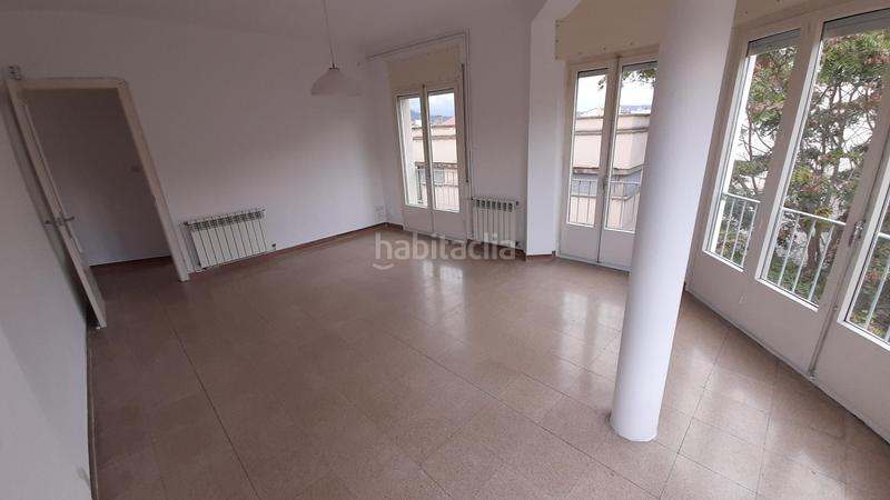 Foto 7b0da483-3b9a-4e5d-9220-f3a113a655b8. Alquiler piso pis al Centre amb vistes al passeig en Igualada
