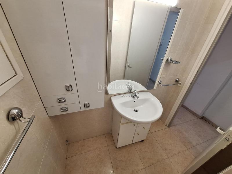 Foto c36b8842-8df8-4fe7-973f-9cc77401c2a2. Alquiler piso pis moblat ideal per estudiants en Poble Sec Igualada