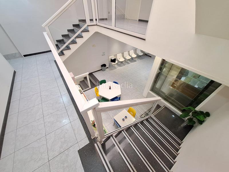 Foto 0e5433b1-1bfa-4d57-812b-c6da3c2b96e4. Edificio edifici en venda al passeig verdaguer aprop de cal font en Igualada