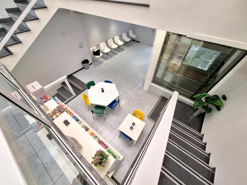 Foto 17d87239-08f6-424f-8f7d-ba0f18980654. Edificio edifici en venda al passeig verdaguer aprop de cal font en Igualada