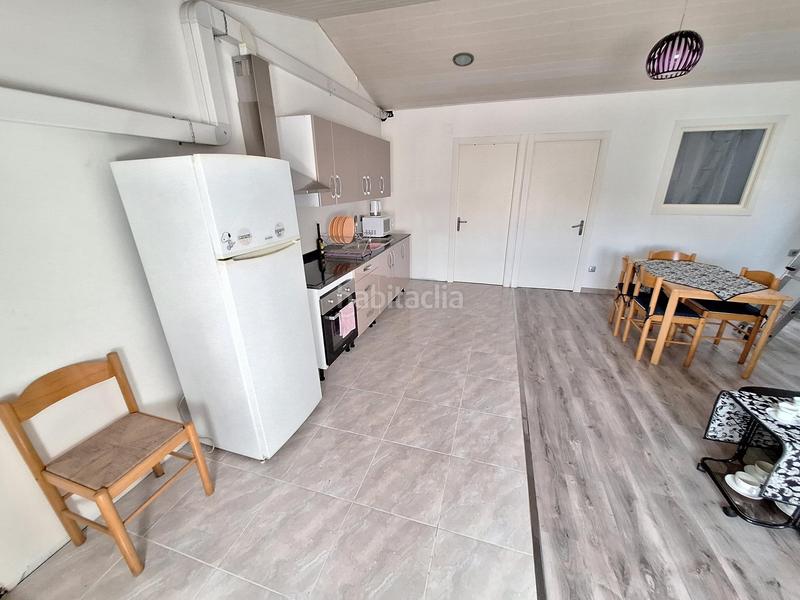 Foto f8b02a90-18bd-4df4-8146-f1c31389057d. Edificio edifici en venda al passeig verdaguer aprop de cal font en Igualada