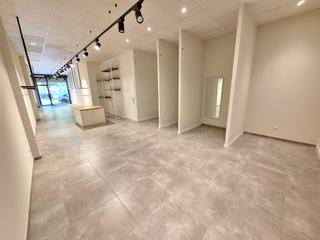 Lloguer Local Comercial a Poble Sec. Local  acondicionat al passeig verdaguer costat cal font.