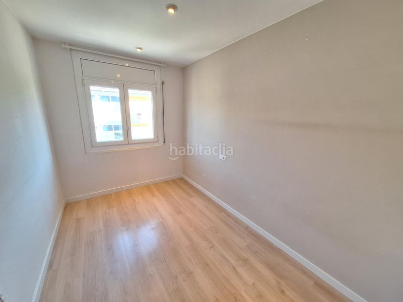 Foto a4c535d6-182b-4d56-8535-9efc3498c918. Rent flat with heating in Llevant Igualada