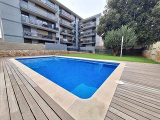 Piso en Ponent - Set Camins. Pis amb piscina en zona tranquil.la
