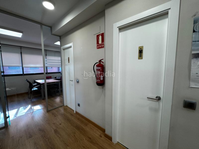 Foto 41b0711c-e6af-4c09-8310-f11d0818d847. Ufficio con parcheggio in Centro Parla