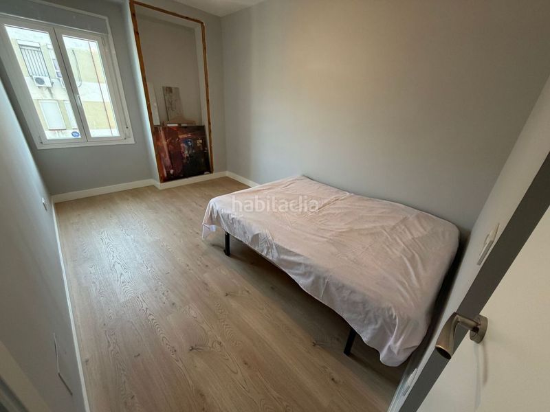 Foto a928e5a9-8b04-42c6-a989-47b4baf8da12. Pis amb terrassa a Calle Pinto-San Roque Parla
