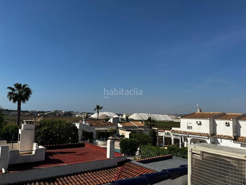 Foto cc3c540d-412c-4e63-be19-f562f0da2628. Xalet amb aparcament piscina a Zona Carrefour - Urbanizaciones Torrevieja