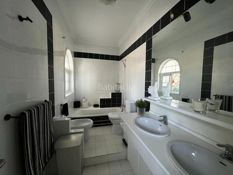 Foto ea20b657-5cb3-43f1-a857-ddeffbb55669. Xalet amb aparcament piscina a Zona Carrefour - Urbanizaciones Torrevieja