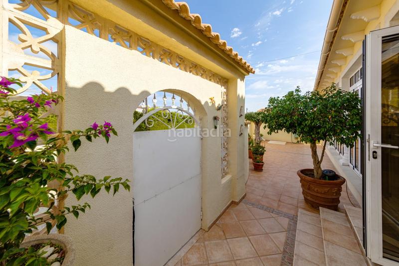 Foto 04981025-f0c4-4698-833c-8ca6424ba1c2. Chalet avec chauffage parking piscine dans Villamartín-Las Filipinas Orihuela