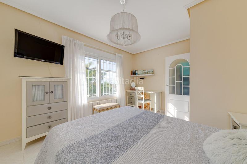 Foto 369913fe-74fa-4e8c-bd35-c5917478fb84. Chalet avec chauffage parking piscine dans Villamartín-Las Filipinas Orihuela