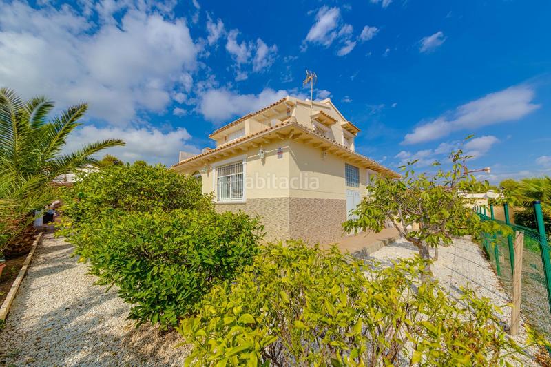 Foto 4c722a06-bb8e-4743-ba42-bed63971a327. Chalet avec chauffage parking piscine dans Villamartín-Las Filipinas Orihuela