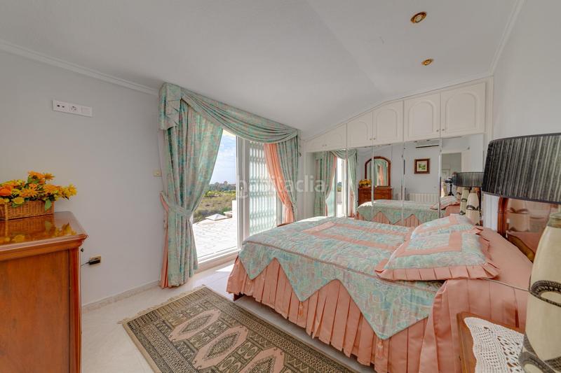 Foto 4e242935-5022-4bb0-a2c9-4d4ebb060584. Chalet avec chauffage parking piscine dans Villamartín-Las Filipinas Orihuela