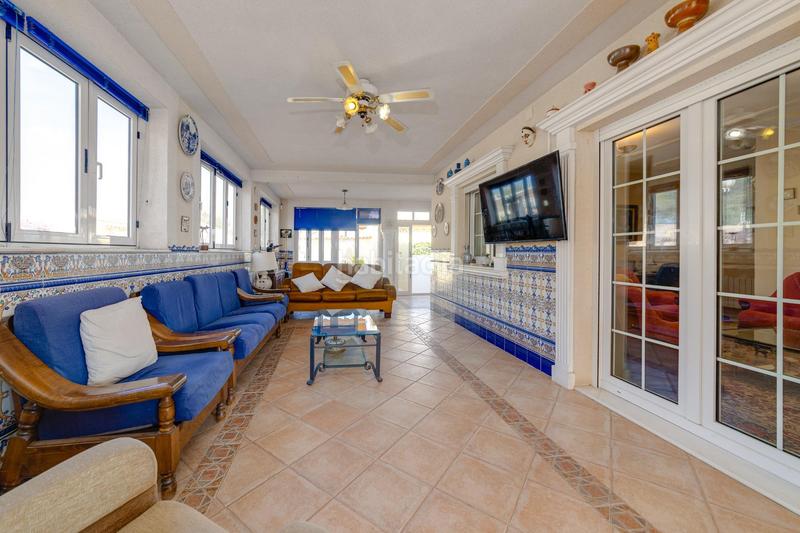 Foto 9488c9b2-5345-44db-b596-2da0e71a2fe1. Chalet avec chauffage parking piscine dans Villamartín-Las Filipinas Orihuela