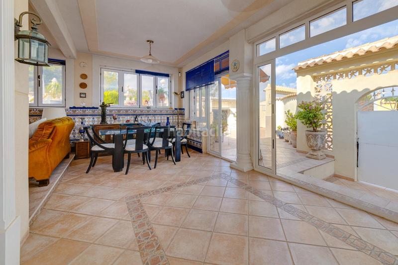 Foto 95c1d92c-a0cf-41b4-94fa-e3f92744c10e. Chalet avec chauffage parking piscine dans Villamartín-Las Filipinas Orihuela