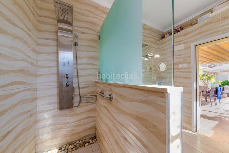 Foto 9f432d01-3bb2-4e15-bf52-1b223fa336f8. Chalet avec chauffage parking piscine dans Villamartín-Las Filipinas Orihuela