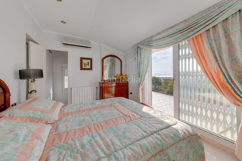 Foto ed6eec5c-25cf-4111-9e6a-75b5057670aa. Chalet avec chauffage parking piscine dans Villamartín-Las Filipinas Orihuela