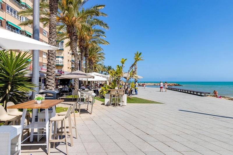 Foto 76207f33-35a3-4334-aeae-80adccfb8dda. Terrain résidentiel dans residencial da vinci 1 dans Torrevieja