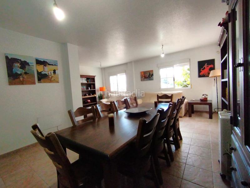 Foto 2717b12d-561f-43e4-8116-8cbb059e7f05. Chalet avec parking piscine dans Zona Carrefour - Urbanizaciones Torrevieja