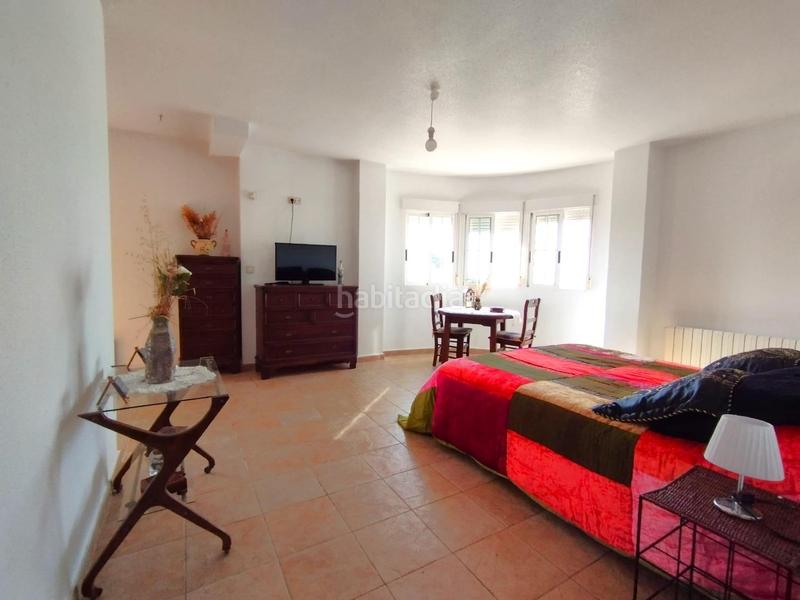 Foto 76e1aadd-d51c-468b-ac15-6888072839bf. Chalet avec parking piscine dans Zona Carrefour - Urbanizaciones Torrevieja