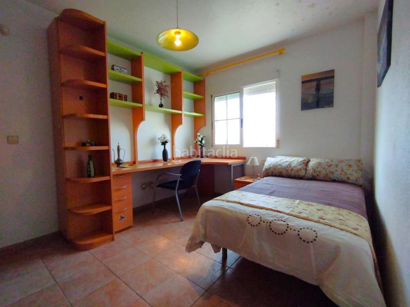 Foto fcc926f9-ae4c-478d-9ec1-9f11fc267108. Chalet avec parking piscine dans Zona Carrefour - Urbanizaciones Torrevieja