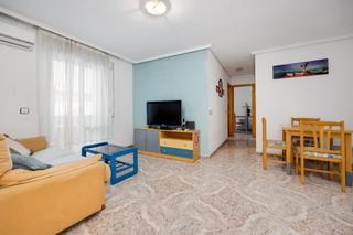 Piso en Avenida pinoso de 12. A 200 metros de playa nufragos, vivienda para inversores con li