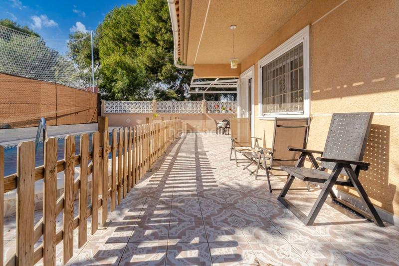 Foto 55a02cca-c644-4e35-8746-5e7e0e578db7. Chalet con riscaldamento parcheggio piscina in Los Balcones-Los Altos Torrevieja