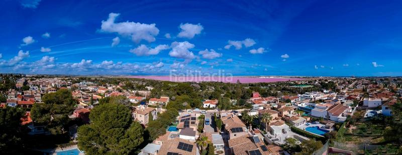 Foto 59989829-a938-4ebc-a642-59da3df3b062. Chalet con riscaldamento parcheggio piscina in Los Balcones-Los Altos Torrevieja