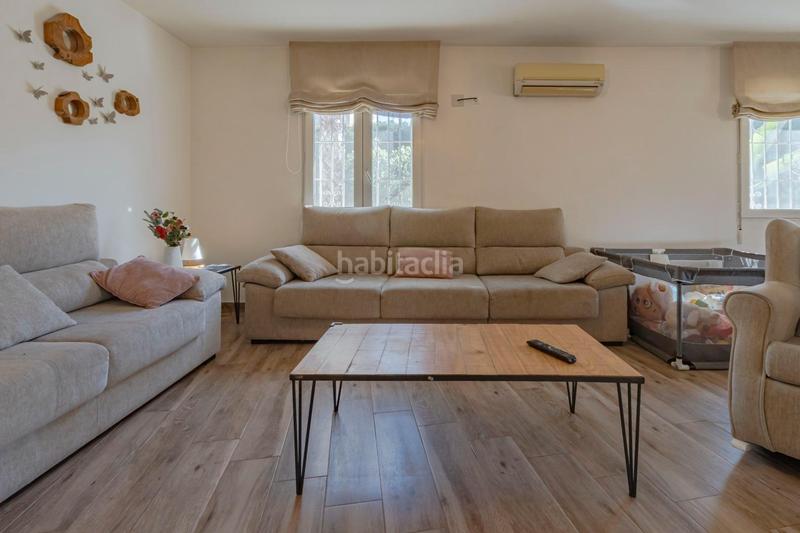 Foto 79617f16-b706-4f96-a684-95de28ca3634. Chalet con riscaldamento parcheggio piscina in Los Balcones-Los Altos Torrevieja