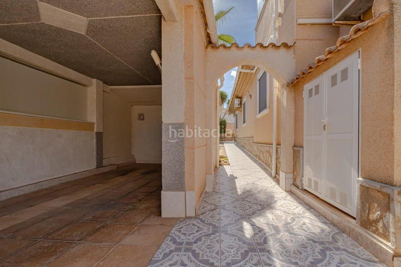 Foto 8aaa2d83-0ff5-424b-8be2-b7ce00a54523. Chalet con riscaldamento parcheggio piscina in Los Balcones-Los Altos Torrevieja