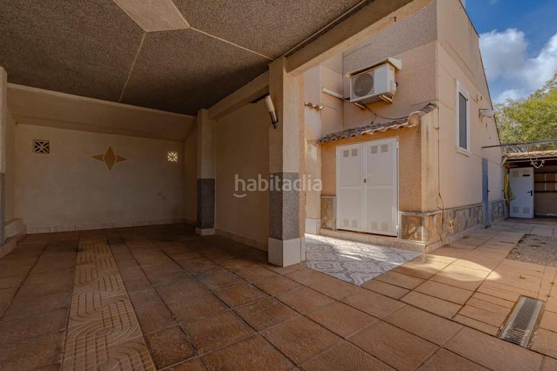 Foto 90e88947-f4a6-4747-bdec-1407eea10298. Chalet con riscaldamento parcheggio piscina in Los Balcones-Los Altos Torrevieja
