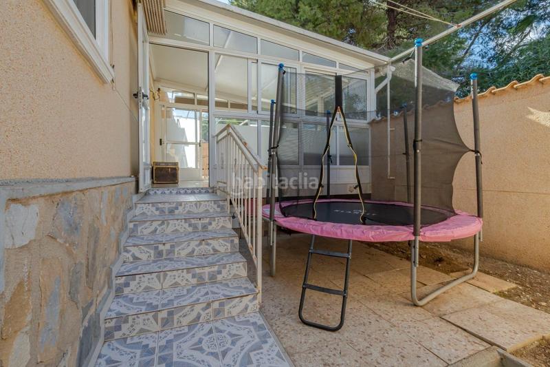 Foto 9f5c51f7-8032-4fc4-ad0b-05e6ae3fe963. Chalet con riscaldamento parcheggio piscina in Los Balcones-Los Altos Torrevieja