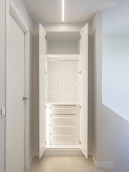 Foto b7e40172-7ef9-4a61-ac1b-33aec9d1cfcc. Apartamento vivienda mediterranea a escasos metros del mar en Dénia