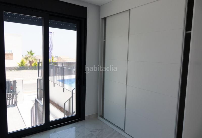 Foto d4a9c940-9325-4ee4-9193-4719b8d08c91. Chalet villas de obra nueva en un nivel !!! en Polop