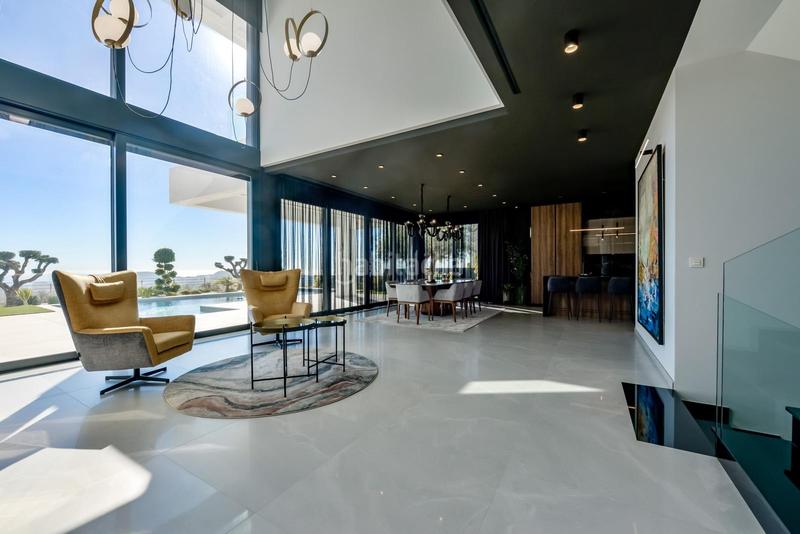 Foto fcf522ab-31a3-4065-af2d-08ff479841eb. Chalet con parcheggio piscina in Golf Bahía Finestrat