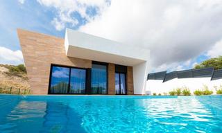 Chalet in Balcón de Finestrat-Terra Marina. Villa en urbanizacion de alto standing