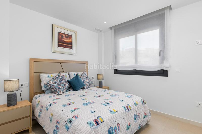 Foto 3c9da67d-4212-40af-a5b0-a5e8cf23f818. Casa aparellada amb aparcament piscina a Los Secanos Guardamar del Segura