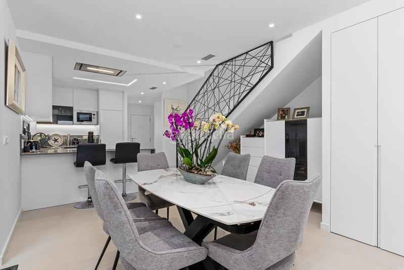 Foto da27101b-2a4b-4490-bc54-621670de8040. Casa aparellada amb aparcament piscina a Los Secanos Guardamar del Segura