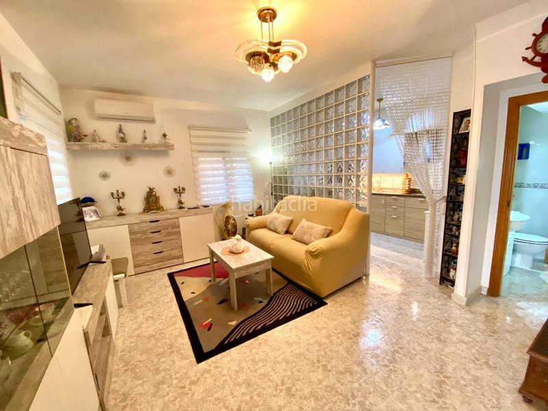 Foto a0606eb6-d1e5-4f93-b162-012f98ee0bd6. Tríplex en calle jalón 1 tríplex de 3 dormitorios costa en Orihuela